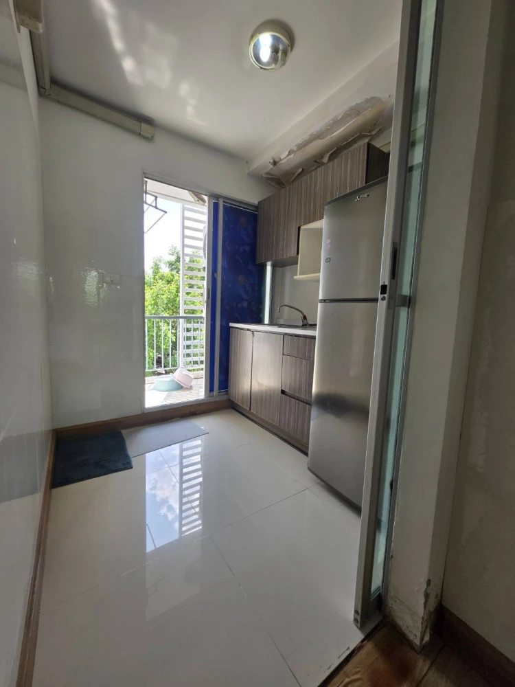 🏠🌃 Urgent Sale: Den Vibhavadi Condo 🏠🌃