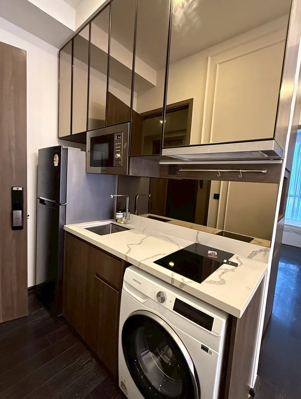 🏠🌃 For Sale / Rent: Park Origin Thonglor Condo 🏠🌃
