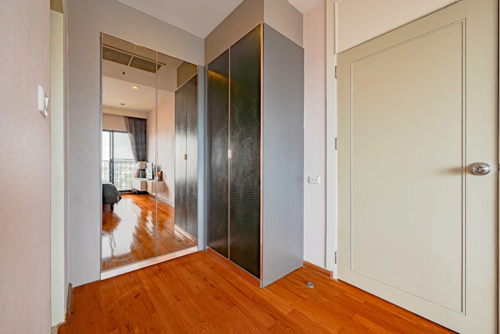 🏠🌃 For Sale/Rent: Noble Reveal Condo 🏠🌃