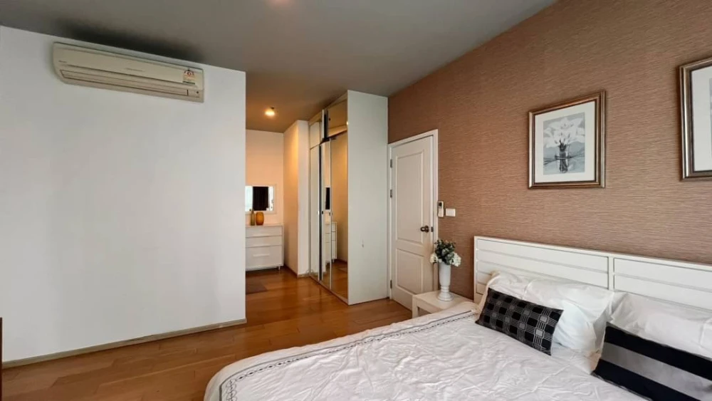 🏢 For Sale & Rent: Hive at Sathorn | Prime Sathorn Area