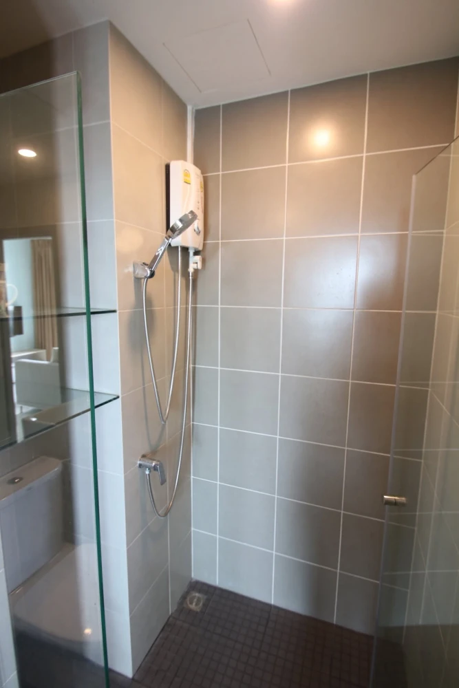 ✨ For SALE & RENT ✨ Stunning Corner Unit with Pool View at Ideo O2