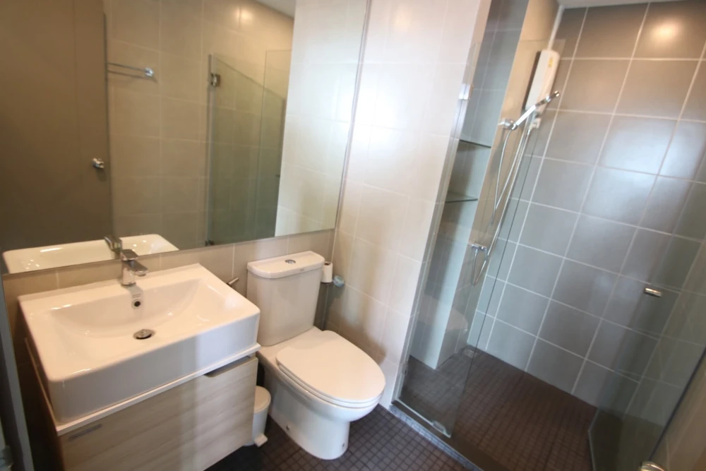 ✨ For SALE & RENT ✨ Stunning Corner Unit with Pool View at Ideo O2