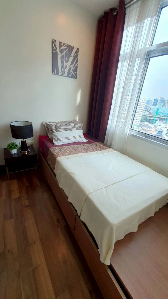 🌹🏙️ For Sale/Rent: Chewathai Ratchaprarop | 2 Bedrooms, Baiyoke Tower View, City Center! 🏙️🌹