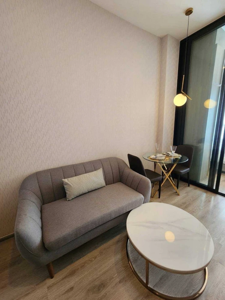 🏙️✨ For Sale/Rent: Knightsbridge Prime Onnut – Fully Built-in Modern Unit! ✨🏙️