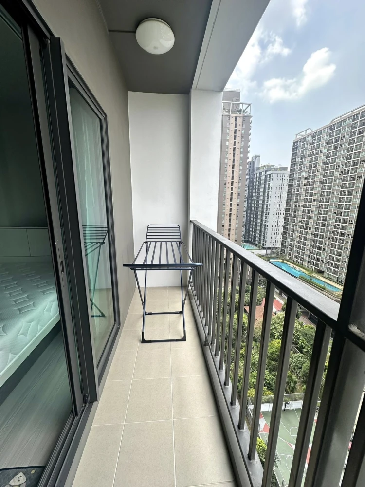 🏢 Condo The Parkland Phetkasem 56, next to MRT Phasi Charoen, only 40 m.