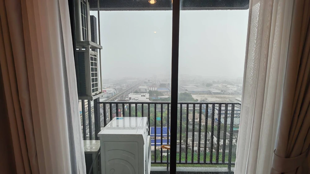 ✅ Condo Niche Mono Sukhumvit Bearing, beautiful room, view facing towards the three-headed elephant, convenient travel, near BTS Bearing.
