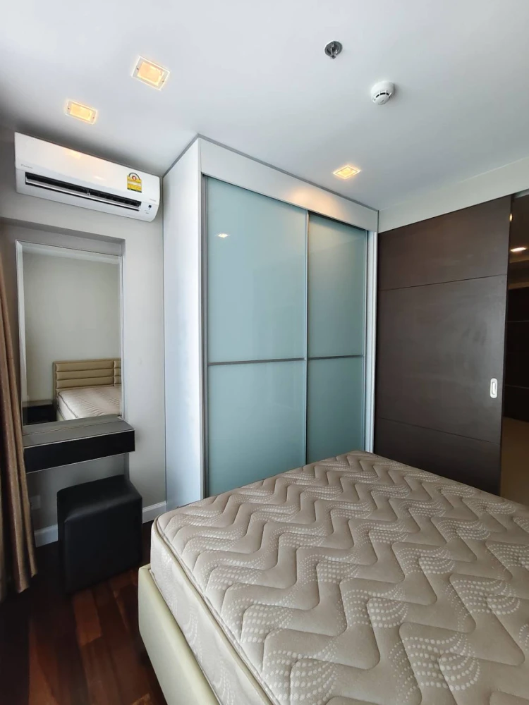 🏠🌃 The Metropolis Condo 🏠🌃