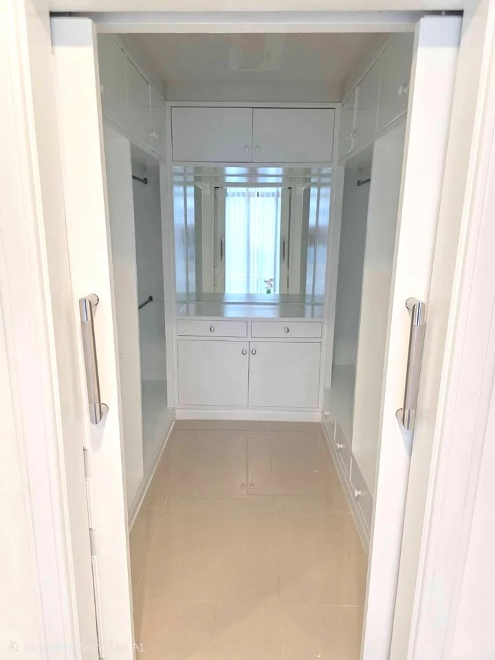 📍 Condo in a great location in the heart of Thonglor 11. Convenient transportation, close to restaurants, cafes, and lifestyle venues.
