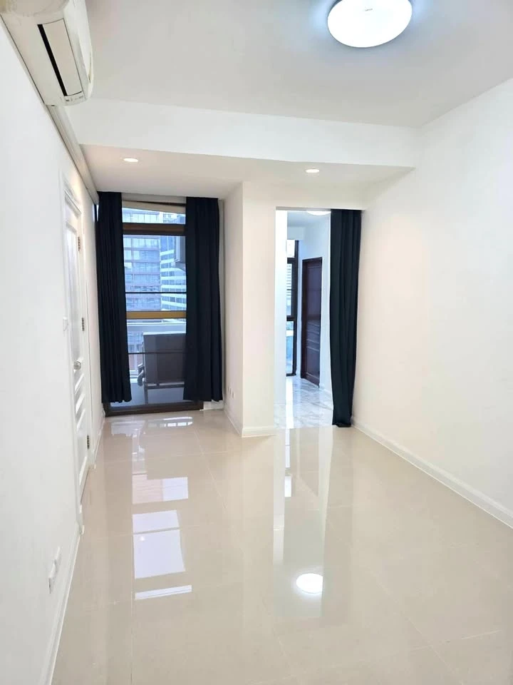 📍 Condo in a great location in the heart of Thonglor 11. Convenient transportation, close to restaurants, cafes, and lifestyle venues.