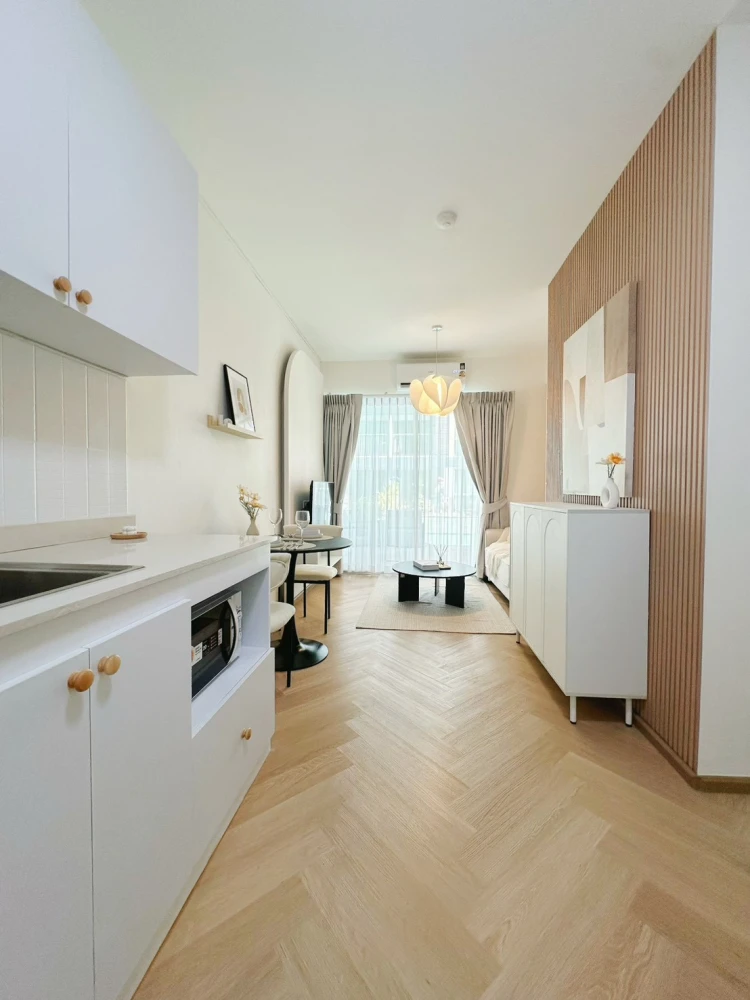 ✨ Wake Up Every Morning Like a Private Resort! A Space Asoke–Ratchada, 1st Floor Pool View, Private Terrace