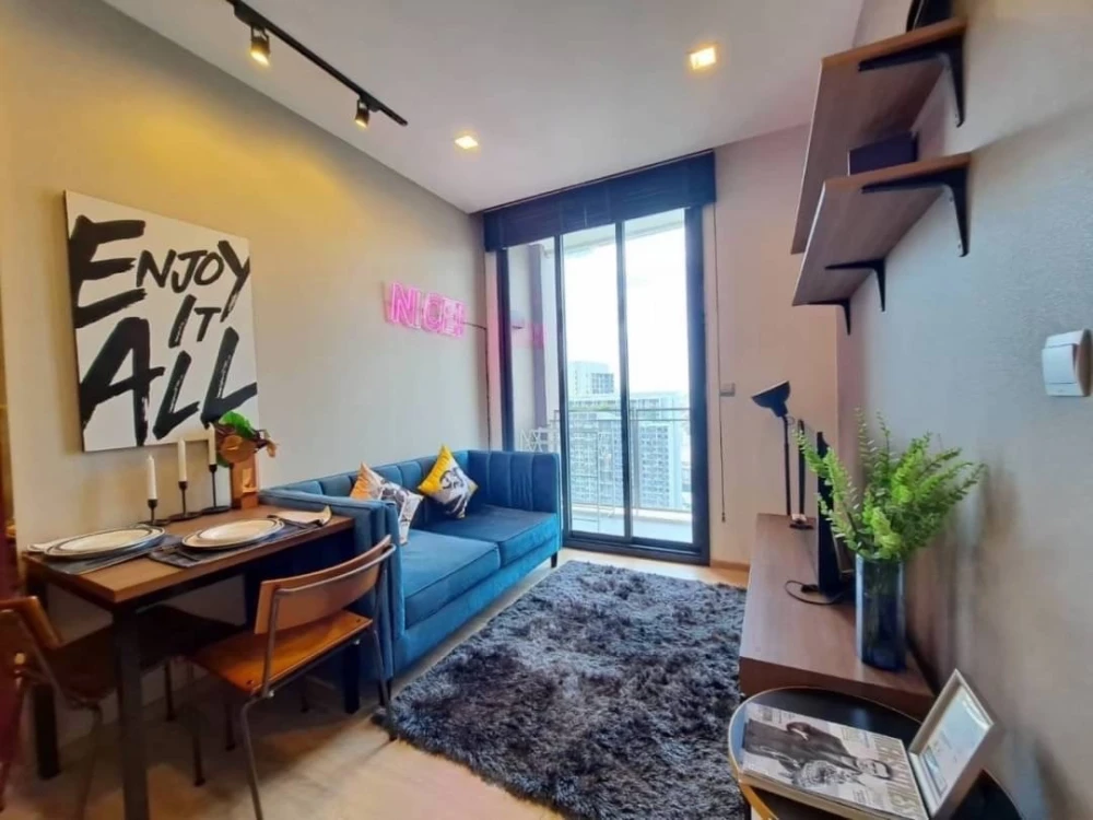 ✨ For SALE Only ✨ High-Floor 1-BR Corner Feel with Unblocked BTS View at The Line Phahon - Pradipat
