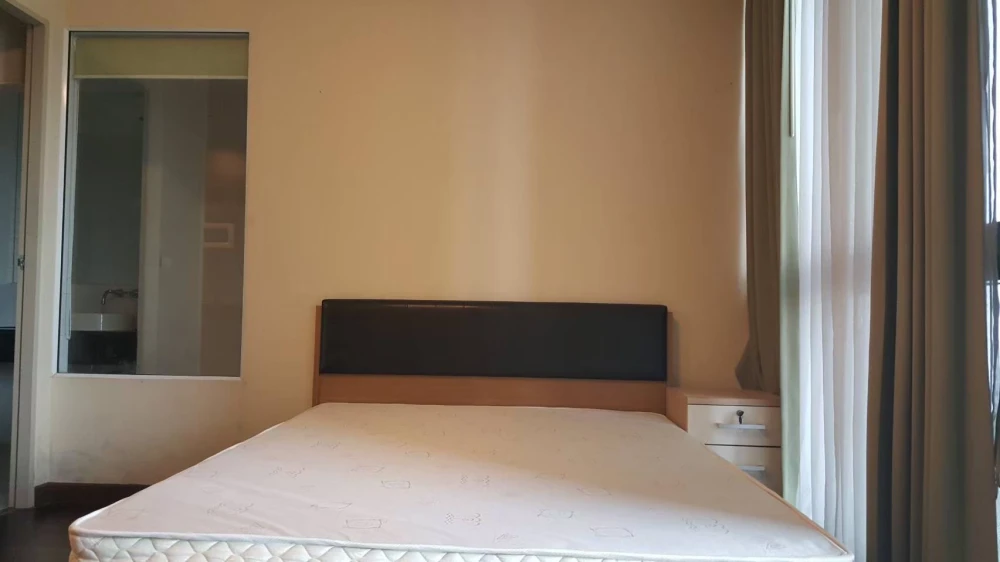 🏢 For rent Ideo Sathorn-Taksin, fully furnished, ready to move in.