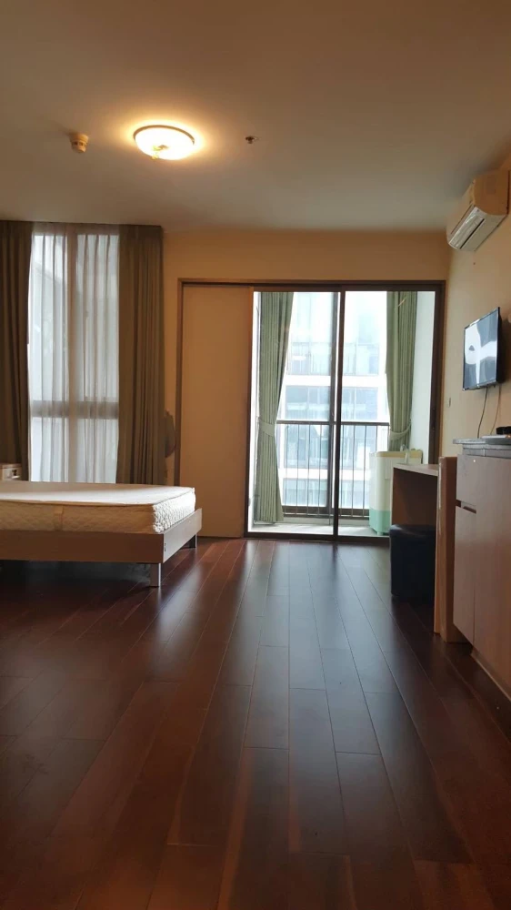 🏢 For rent Ideo Sathorn-Taksin, fully furnished, ready to move in.