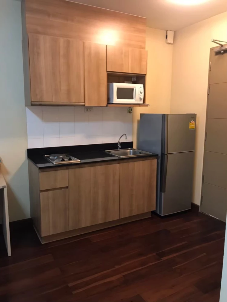 🏢 For rent Ideo Sathorn-Taksin, fully furnished, ready to move in.
