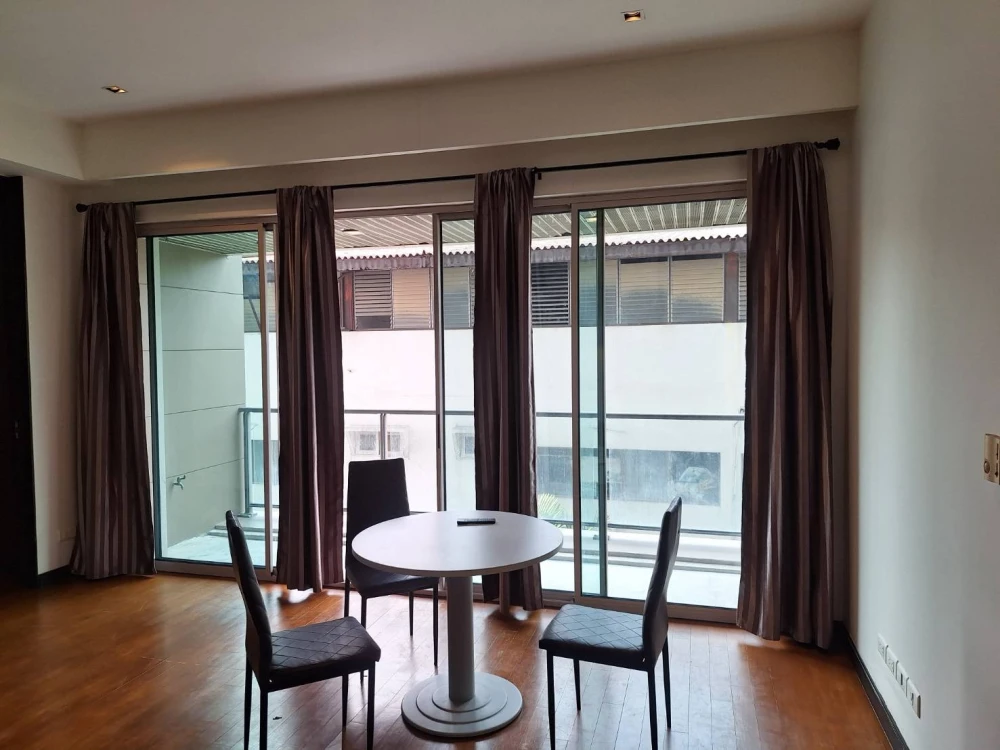 🏙️🌿 For Sale/Rent: The Lofts Yennakart – Spacious & Peaceful City Living! 🌿🏙️