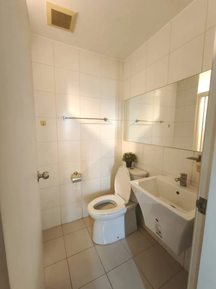 🏢 Condo for Rent/Sale at Aspire Ngamwongwan, 27N, Fully Furnished, Great View