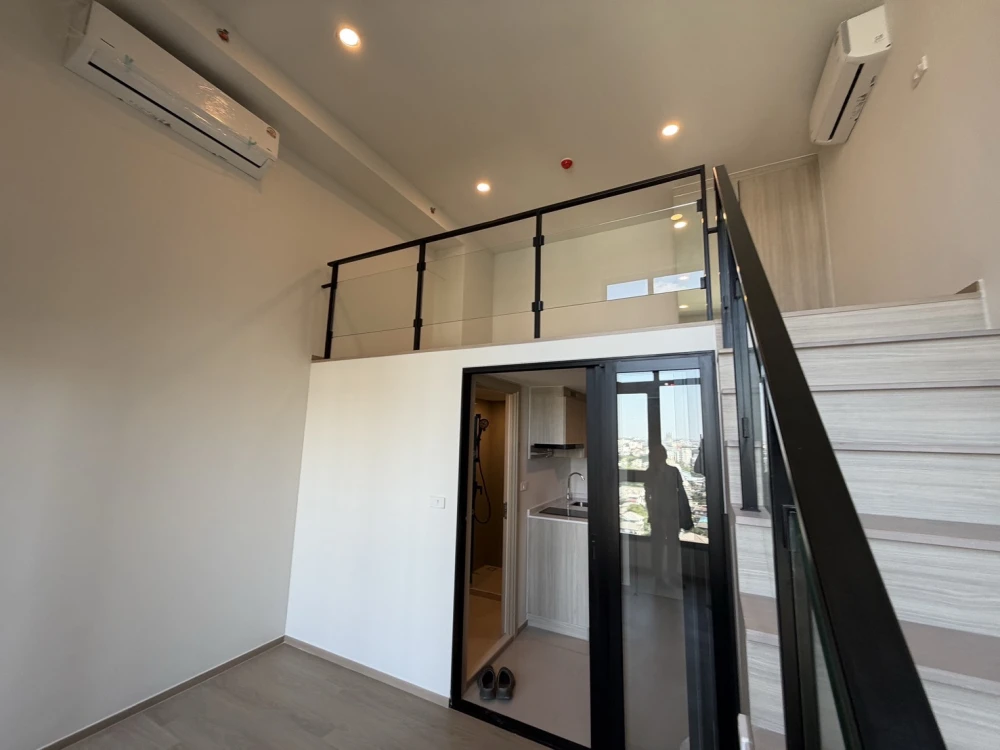 🏢 Condo for Rent – Origin Play Bangkhunnon Triple Station | Duplex Room