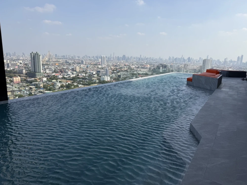 🏢 Condo for Rent – Origin Play Bangkhunnon Triple Station | Duplex Room