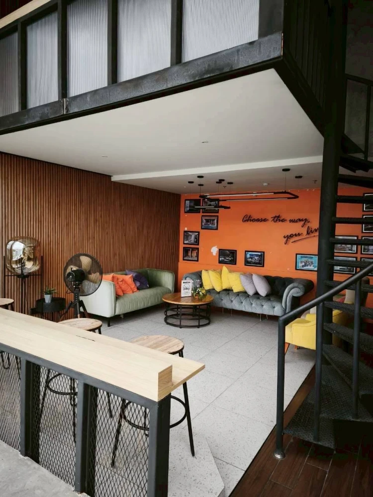 ✨ THE LIVING PHETKASEM 37 | 1-BEDROOM 38 SQ.M. NEAR MRT PHASI CHAROEN