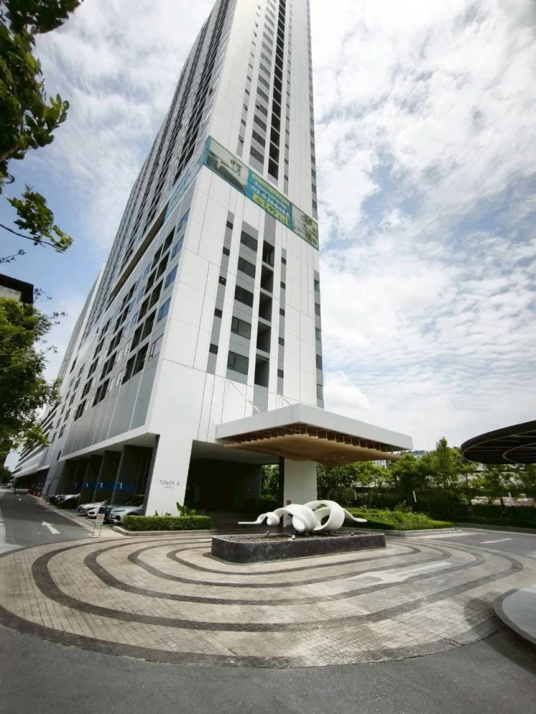 ✨ THE LIVING PHETKASEM 37 | 1-BEDROOM 38 SQ.M. NEAR MRT PHASI CHAROEN