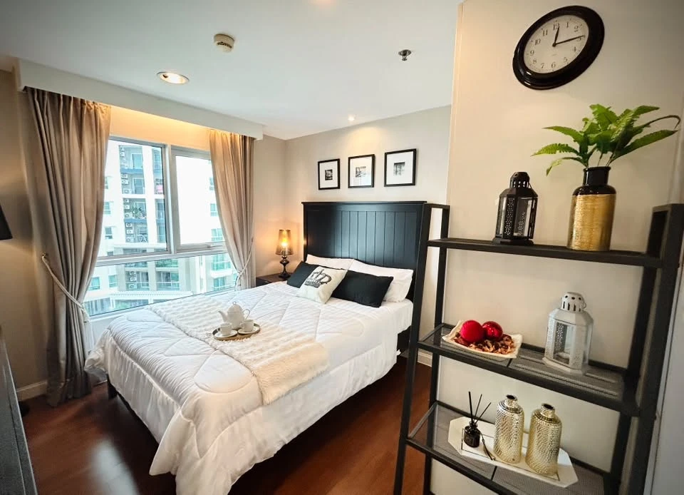✨ Belle Grand Rama 9 | Spacious 3-Bedroom Residence with Pool View in New CBD
