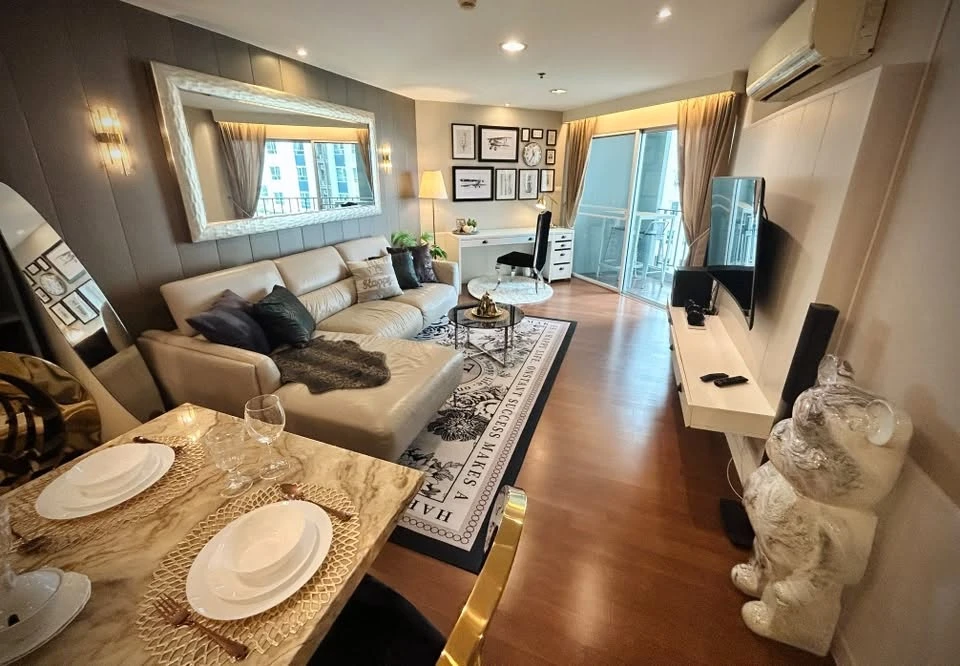 ✨ Belle Grand Rama 9 | Spacious 3-Bedroom Residence with Pool View in New CBD