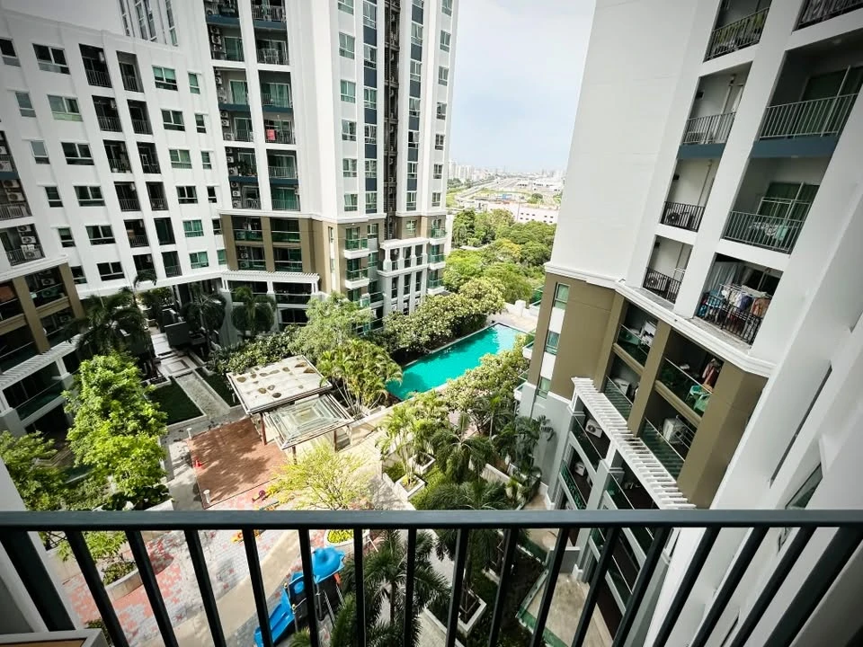 ✨ Belle Grand Rama 9 | Spacious 3-Bedroom Residence with Pool View in New CBD