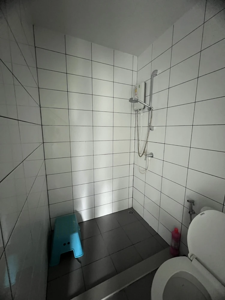 🏠🌃 For Rent: Chapter One Eco Ratchada-Huai Khwang Condo 🏠🌃