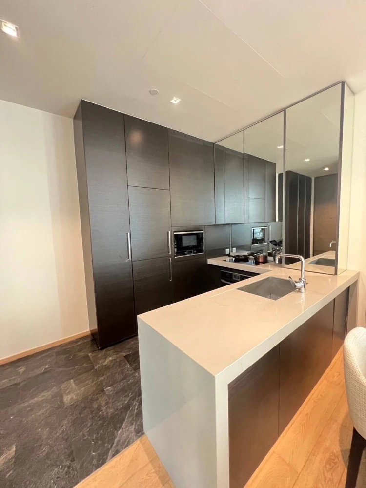 💎🏙️ For Rent: 28 Chidlom | Spacious Unit in Prime CBD, Fully Furnished! 🏙️💎
