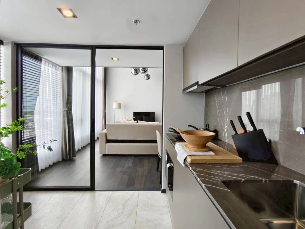 🌸🏙️ Condolette Ize Ratchathewi for rent | Next to BTS, beautiful room, fully furnished! 🏙️🌸
