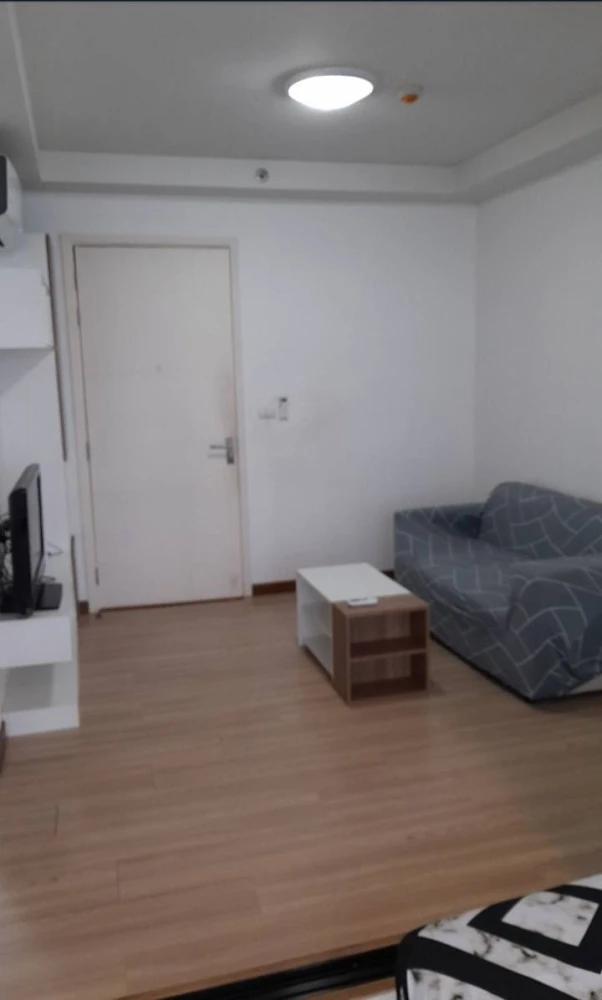 🏝️🌿 For Rent: J Condo (Sky Resort) Sathorn–Kalpapruek – Pool View Unit! 🌿🏝️
