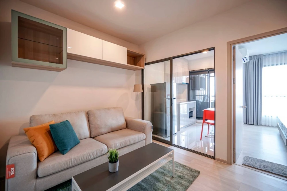 💙🏙️ For Rent: Life Sukhumvit 48 – Stylish High Floor Unit! 🏙️💙