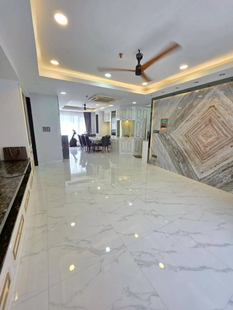 🌃✨ Luxury Condo for Rent at Lumpini Place Water Cliff ✨🏙️