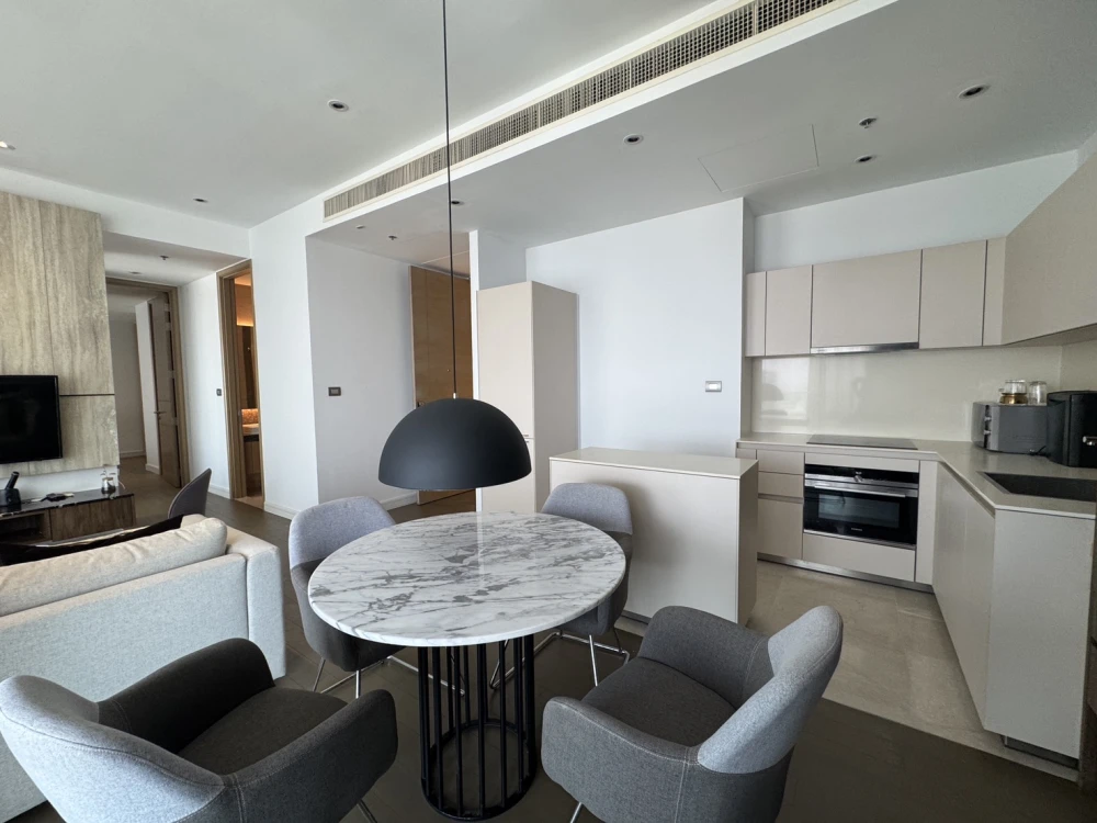 🌟🏙️ For Rent: Magnolias Ratchadamri Boulevard – High Floor Luxury Unit! 🏙️🌟