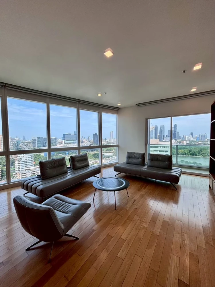 🖤🏙️ For Rent: Millennium Residence @ Sukhumvit 16 – Ultra Spacious Luxury Unit! 🏙️🖤