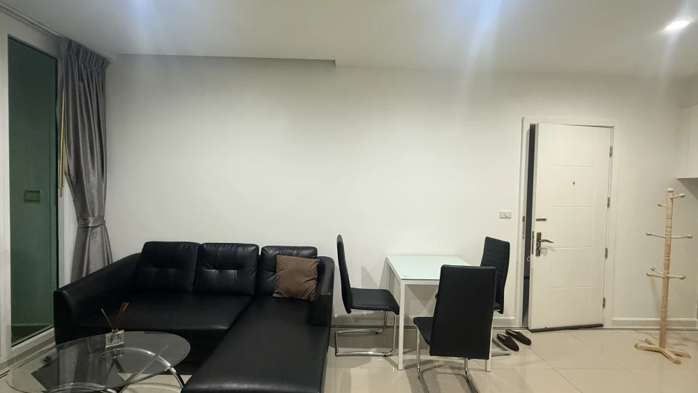 🔥 For Rent: TC Green, Large 39 sq.m. room, Fully Furnished, Ready to Move In | Building C, 3rd Floor