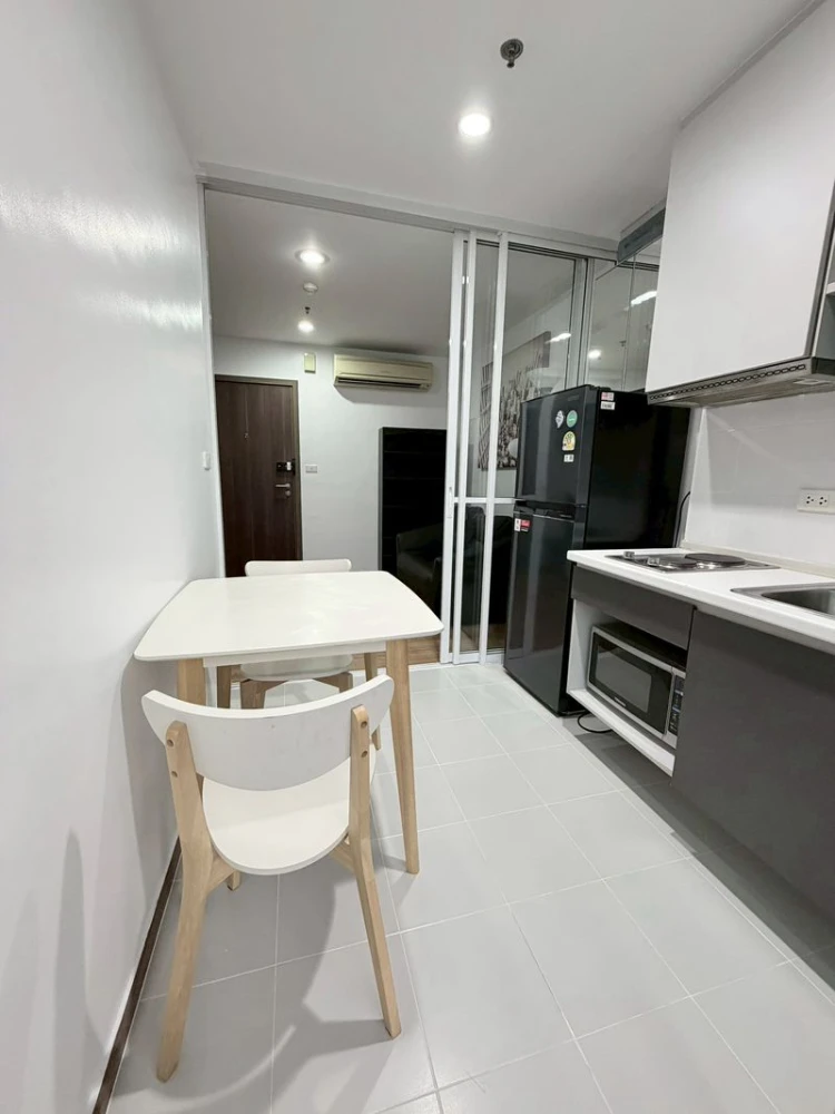 🏙️🌼 For Rent: The Base Sukhumvit 77 – High Floor Unit Near BTS On Nut! 🌼🏙️