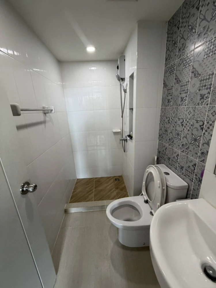 🌟🏢 For Rent: The Cube Plus Min Buri | Corner unit, pool view, spacious room, ready to move in! 🏢🌟