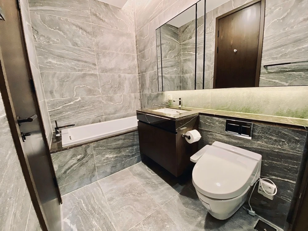 💫🏙️ For Rent: The ESSE Sukhumvit 36 | High Floor Unit in Prime Location! 🏙️💫