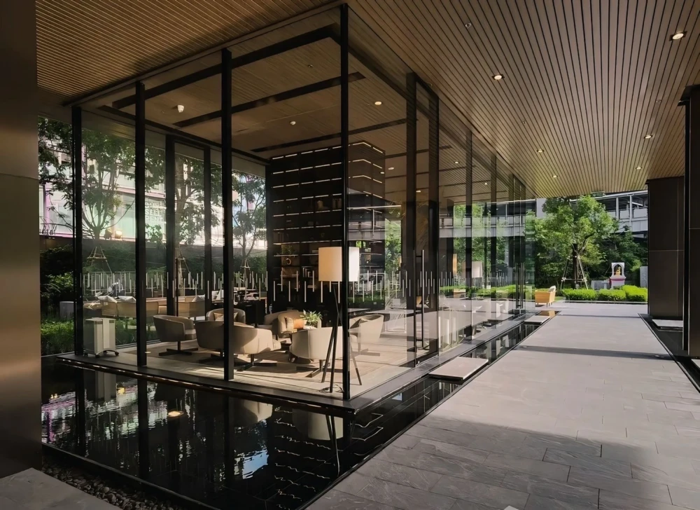 💫🏙️ For Rent: The ESSE Sukhumvit 36 | High Floor Unit in Prime Location! 🏙️💫