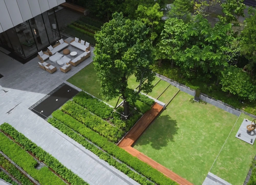 💫🏙️ For Rent: The ESSE Sukhumvit 36 | High Floor Unit in Prime Location! 🏙️💫