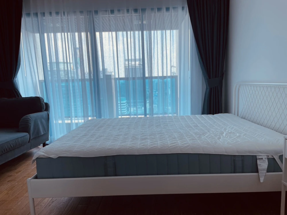 🏙️🪄 For Rent: The Royal Maneeya – Spacious Luxury Living! 🪄🏙️