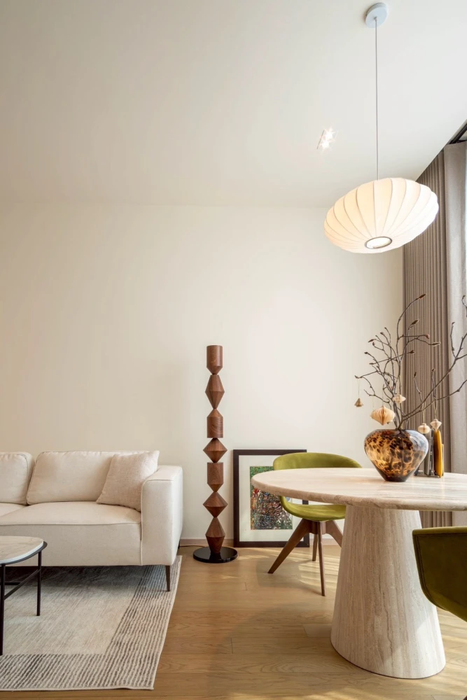 🏙️🕊️ For Rent: The Strand Thonglor – Minimal Luxury Living in Prime Location! 🕊️🏙️