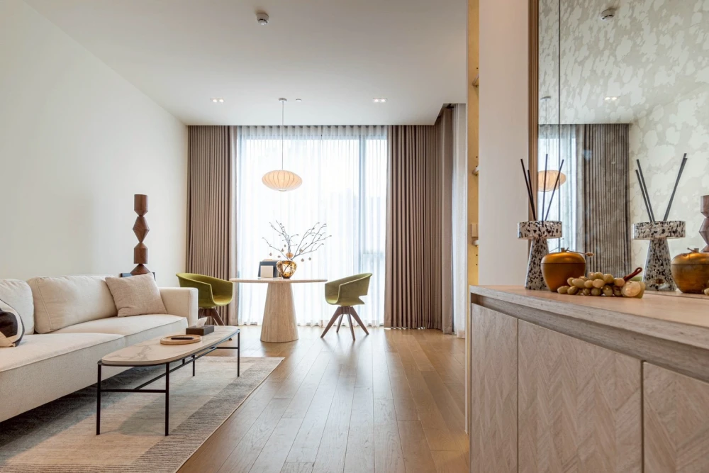 🏙️🕊️ For Rent: The Strand Thonglor – Minimal Luxury Living in Prime Location! 🕊️🏙️