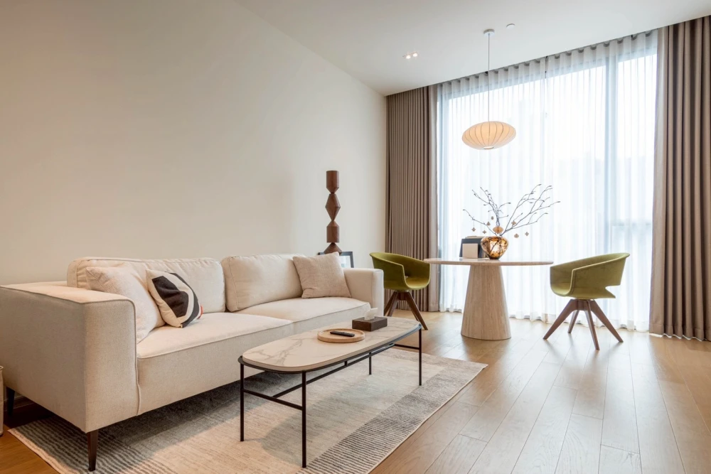 🏙️🕊️ For Rent: The Strand Thonglor – Minimal Luxury Living in Prime Location! 🕊️🏙️