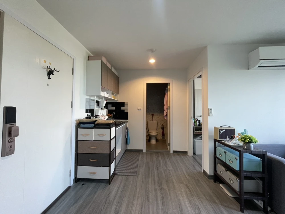 🏙️🌟 For Rent: The Trust @ BTS Chang Erawan – River View Unit! 🌟🏙️