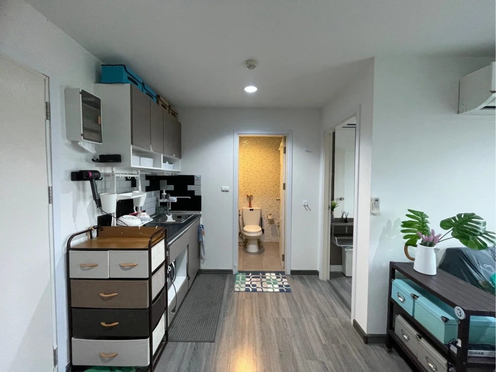 🏙️🌟 For Rent: The Trust @ BTS Chang Erawan – River View Unit! 🌟🏙️