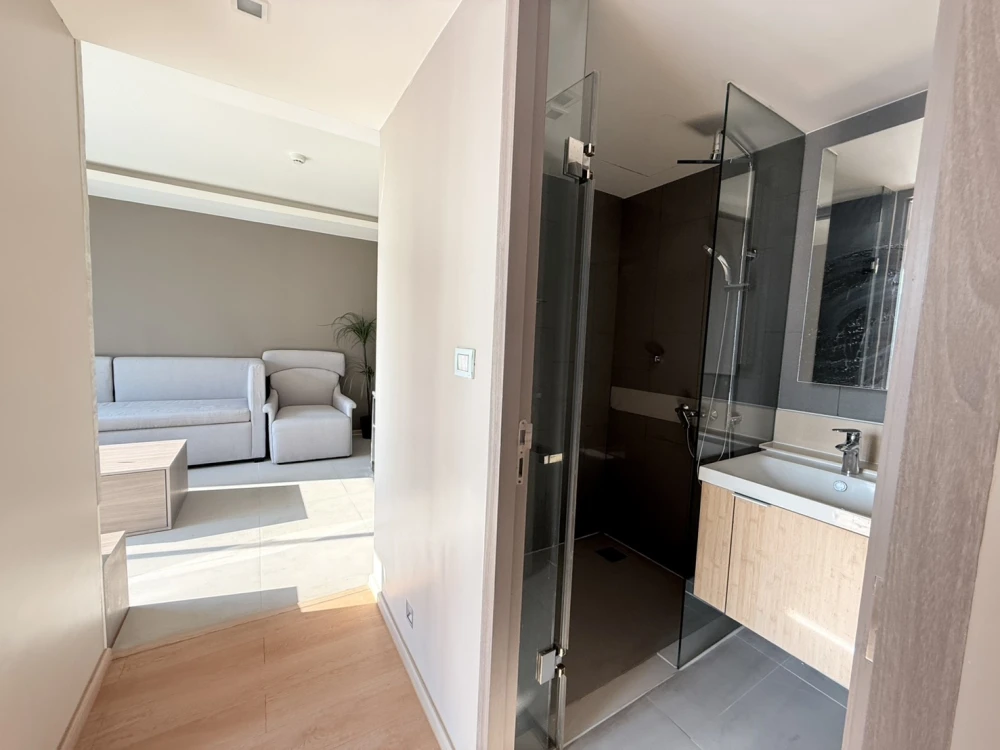 🌟🏙️ For Rent: Urbietia Thonglor | Spacious 2-bedroom apartment in the heart of Thonglor, ready to move in! 🏙️🌟