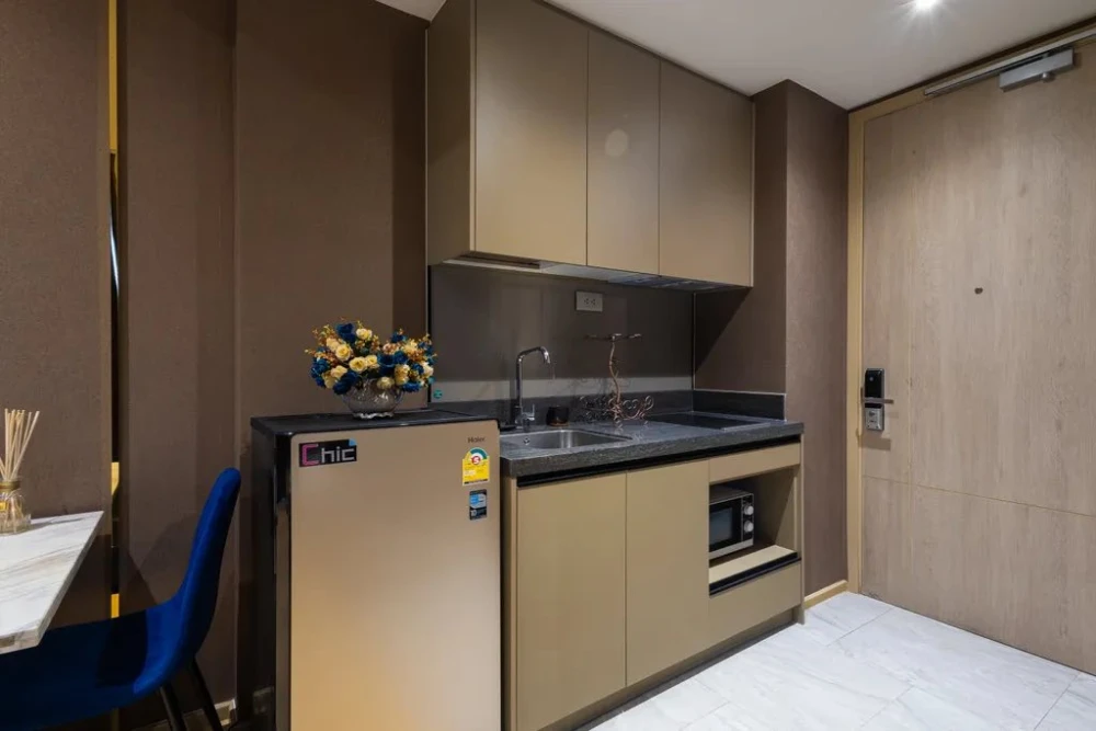 🌿🏙 Condo for rent: Ashton Asoke – Rama 9. Beautiful room, tree view, quiet and peaceful. Near MRT. 🏙🌿