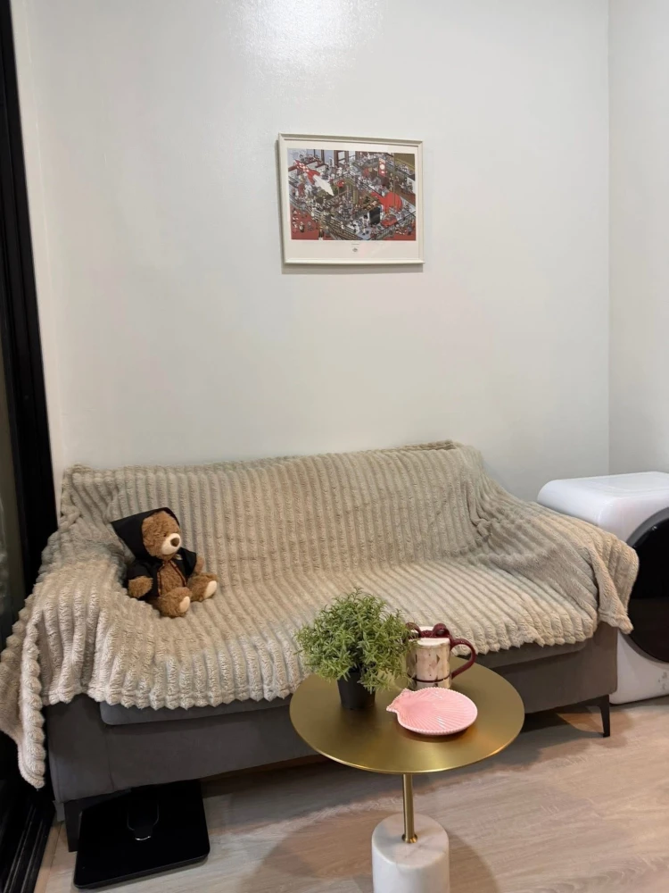 🏢 Condo for rent: Knightsbridge Kaset Society 🚆 Right next to BTS Sena Station, in front of the condo.